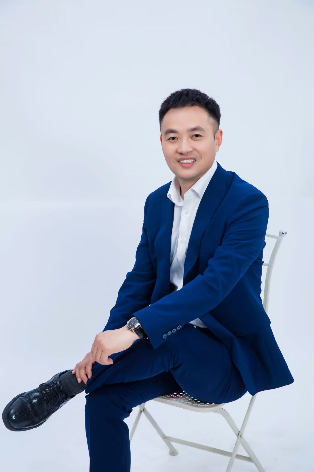 谈光尘